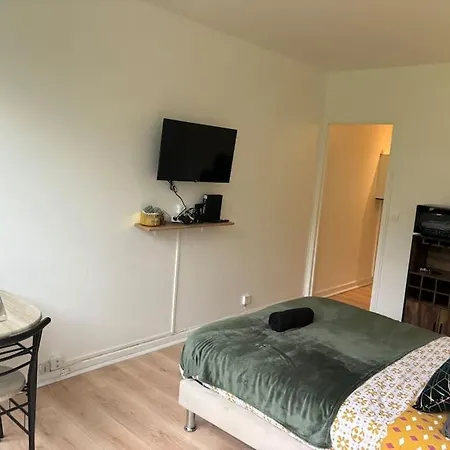 Διαμέρισμα Le Cosy A 2 Pas De Versailles Le Chesnay (Yvelines)